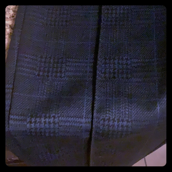 ***NWT*** Stretchy Houndstooth Pants - Picture 4 of 8